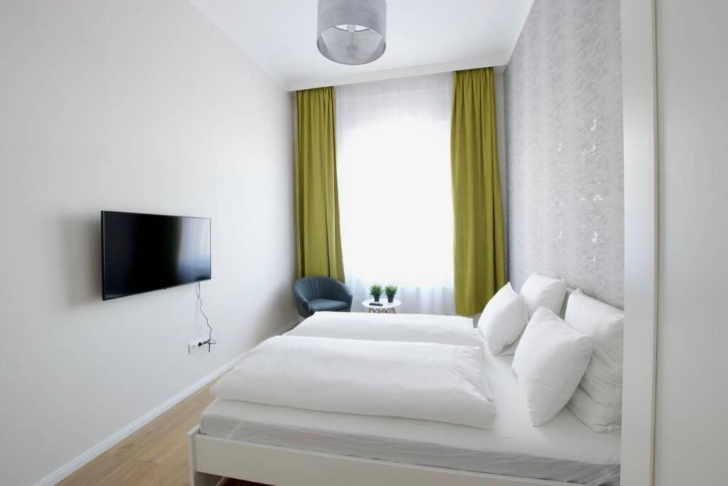 Premium Apartment By Hi5 - Astoria 4 Bedroom Budapeszt Zewnętrze zdjęcie